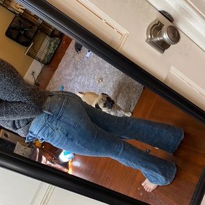 AE size 27/4 short. Never worn, brand new. Can’t button them lol